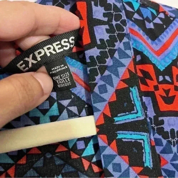 EXPRESS Geometric Purple, red and Turquoise Kimono Top | One size fits all - Picture 2 of 7